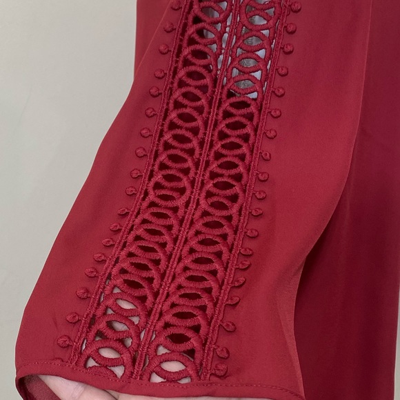 NWOT Zac & Rachel || Woman’s burgundy long-sleeved blouse size Petite Large - Picture 7 of 10